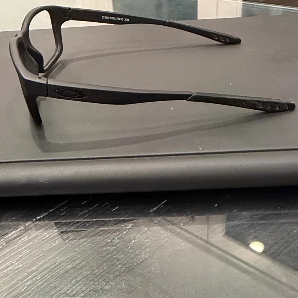 Oakley Crosslink XS Kids Eyeglass Frames – Satin Black – Great Condition w/ case